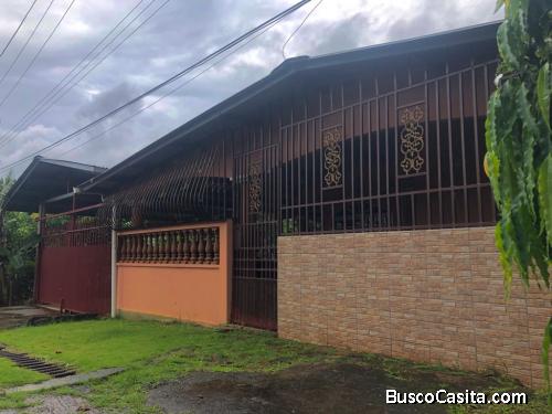 Se vende casa en Panama Oeste terreno grande 