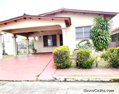 ¡La hermosa casa de tus sueños esperándote!