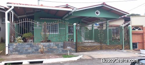 HERMOSA CASA EN VISTA MAR, LA CHORRERA