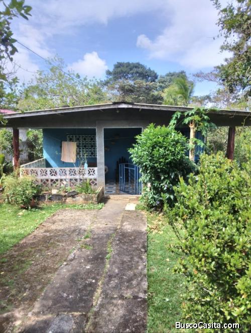 Se vende casa en Caimitillo/ Chilibre