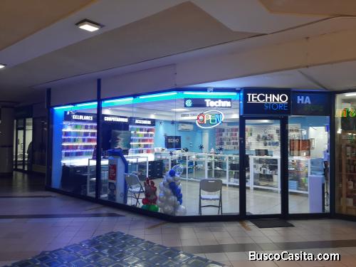 Se alquila Local Comercial Vía España.- 65221506 (Alex)