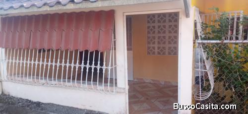 SE ALQUILA APARTAMENTO 