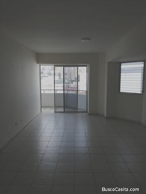 SE ALQUILA APARTAMENTO EN EL DORADO TRES RECÁMARAS