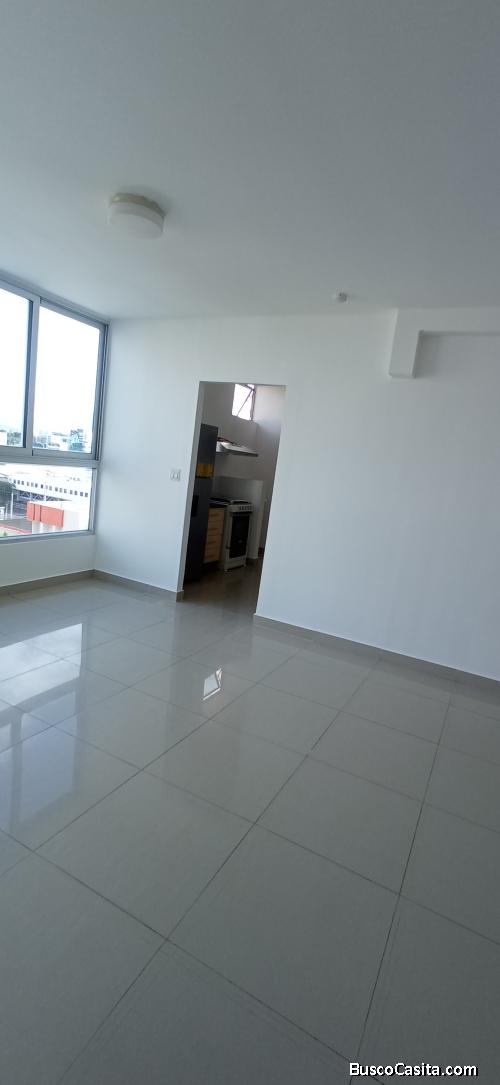 Apartamento de 2 recamara con línea blanca 