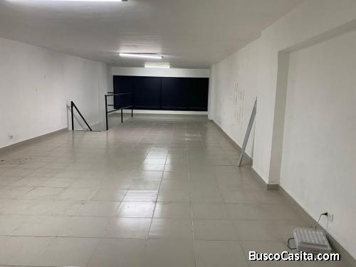PH Boulevard el Dorado Vendo local Planta Baja y Alta.150m2. B/.500.000,00