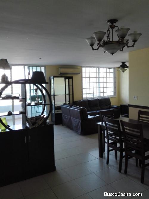 SE ALQUILA APARTAMENTO