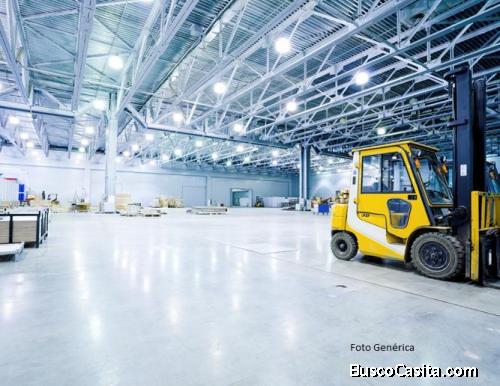 Alquiler de Ofibodega en Parque Lefebre
