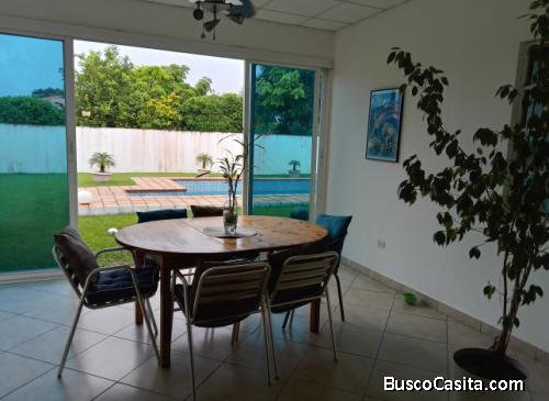 Casa en David, La Fontana con mejor ubicación y acceso 