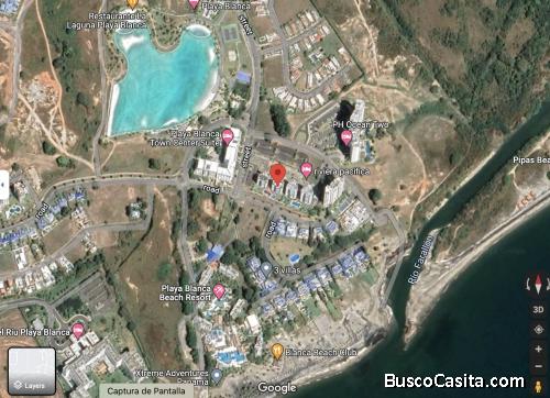 “Hermoso apartamento de 3 habitaciones, con vista al mar en Playa Blanca”