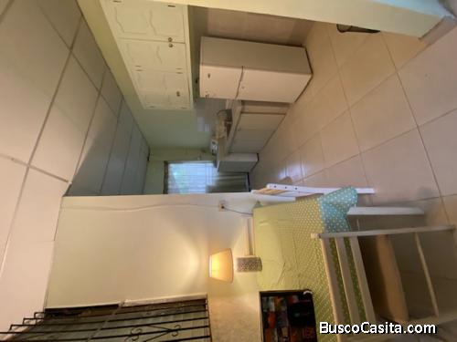 APARTAMENTITO AMOBLADO EXCELENTE UBICACION. LO QUE BUSCAS