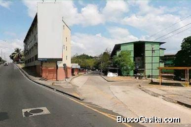 Local comercial en planta baja en PH. Límite, El Chorrillo