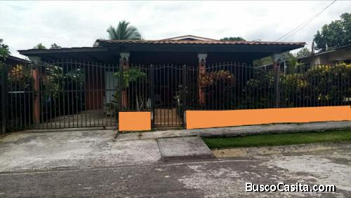 Se vende casa en 90 mil negociable