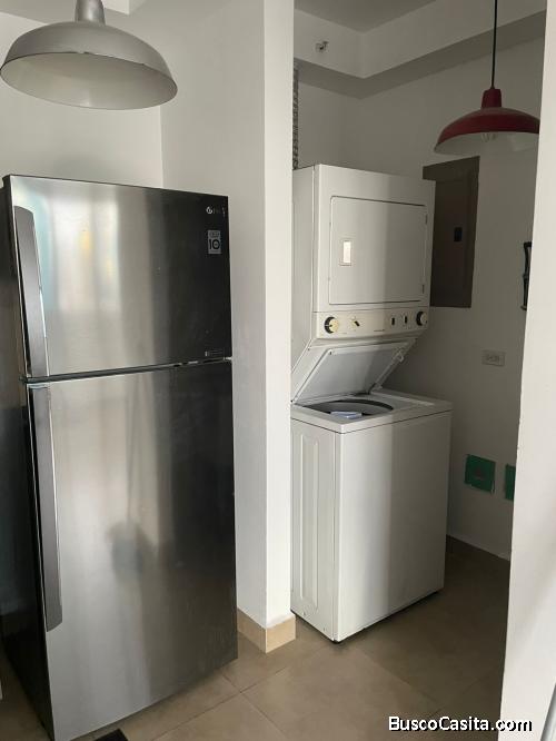 Alquilo  Vendo apartamento de 99m2, 2 recamaras, Linea Blando en el PH.THE ONE, $1,350.00