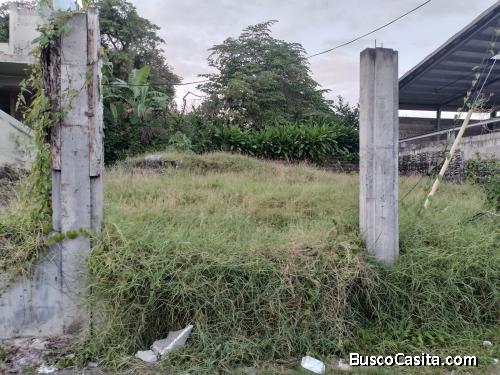 Vendo terreno ubicado en área céntrica