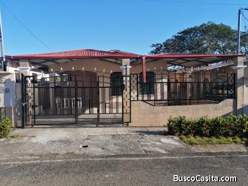 SE VENDE CASA EN LAS LOMAS, DAVID CHIRIQUÍ 