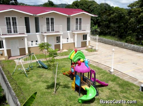 Alquilo casa de esquina a estrenar 