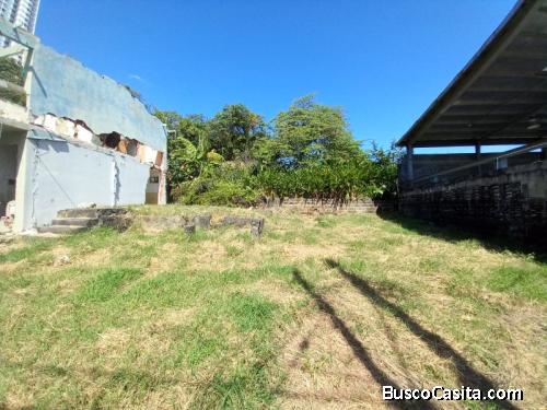 Vendo terreno ubicado en Rio Abajo