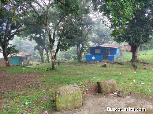 Se vende terrero, orilla de calle, precio negociable 