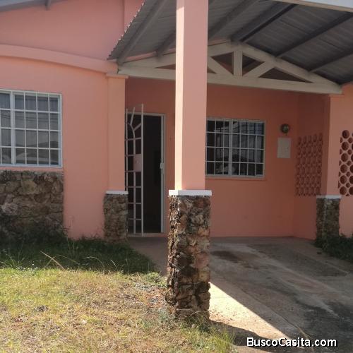 ALQUILO EN VILLAS DEL CAMPO LA CHORRERA