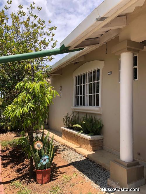 se vende vivienda en Chitre