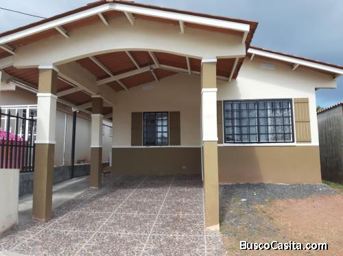 Se alquila casa 