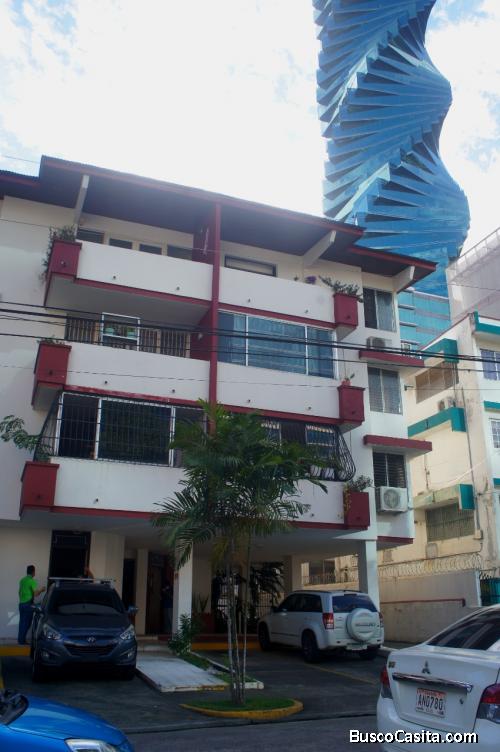 Alquilo apartamento en Calle 50