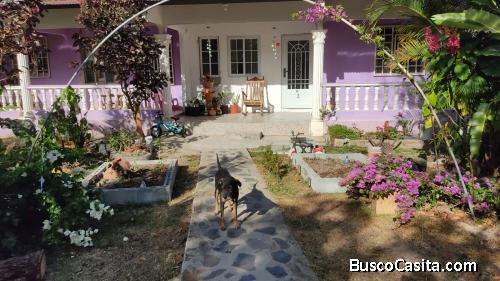 VENTA DE CASA EN BELLA VISTA PENONOMÉ
