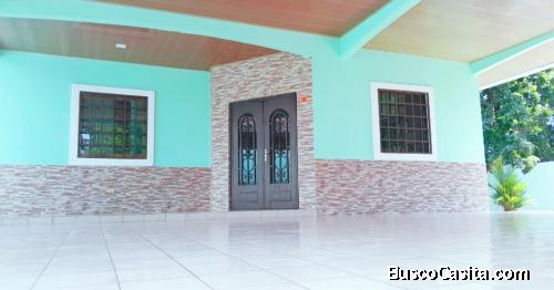 Vendo amplia casa en Penonomé