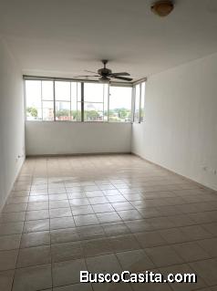 Apartamento 62 mtrs PH Torres de España Río Abajo, al lado de Doit center