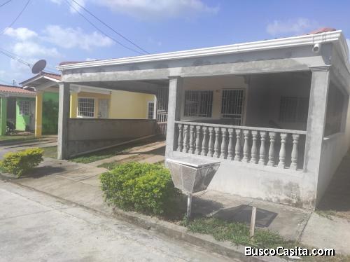 Vendo Casa en Brisas de Valle Bonito, La Herradura, La Chorrera (55,000) 