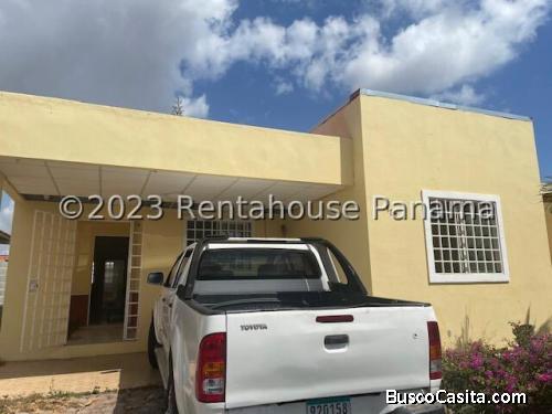 Se Alquila Casa en Las Arboledas, Cluster Los Olivos La Chorrera