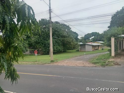 Se Vende Lote Uso Comercial