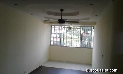 ALQUILO APARTAMENTO