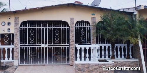 Vendo Casa en Vacamonte a 5 Min Westland mall.