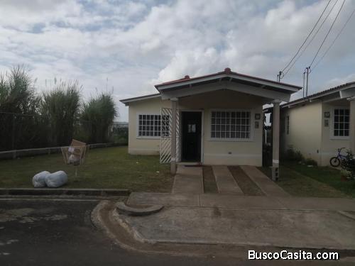 Se alquila casa en chorrera