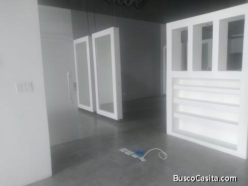 VENDO LOCAL EN COSTA DEL ESTE EN $450,000 ÚLTIMO PRECIO