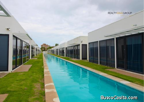 Villa en Village at the Pool