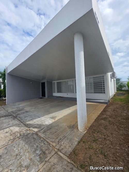 Venta Alquiler – Casa de Playa en Coronado, Paradise Point