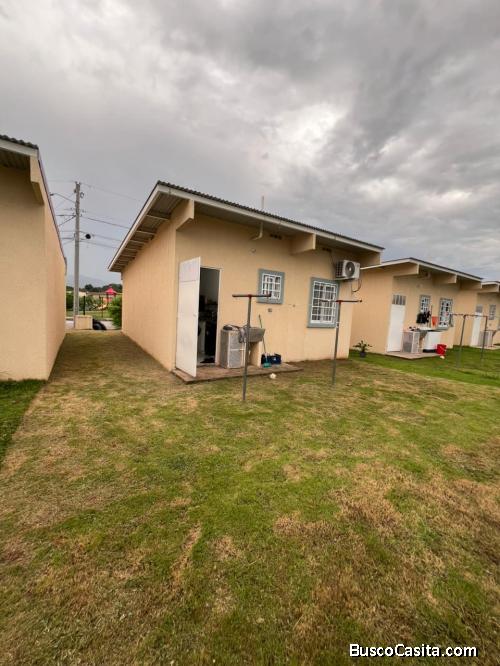 Casa en Alquiler – Las Viñas de Galicia, Pacora