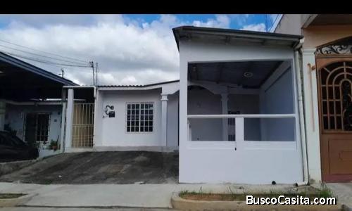 Casa en Venta en Altos de Cáceres II – Arraiján