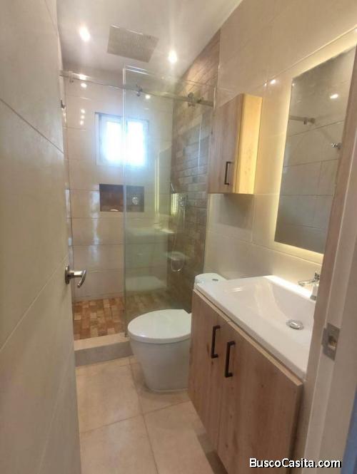 Casa en PH Quintas De Las Acacias disponible para alquiler ! 6739-2932 para info.