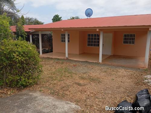 Vendo casa en Las Tablas Abajo 