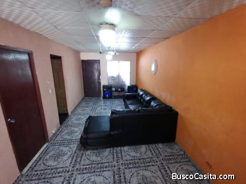 Se alquila casa en Linda Vista Tumba Muerto  buena ubic muy centrica de todo 