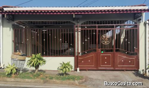 Vendo o Alquilo Casa en Montelimar