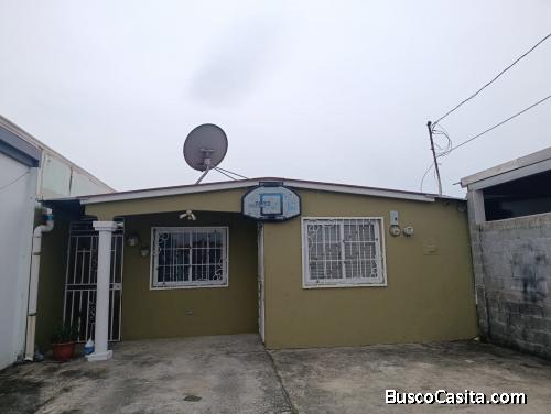 Casa en nuevo Tocumen exelente estado 