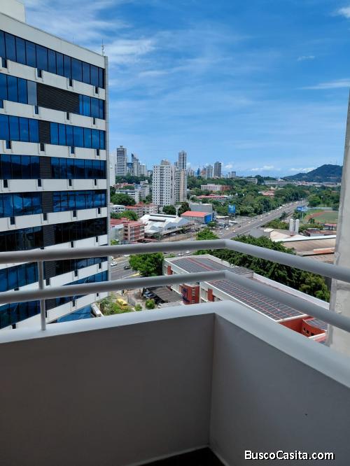 Alquilo cómodo y espacioso apartamento en Plaza Edison