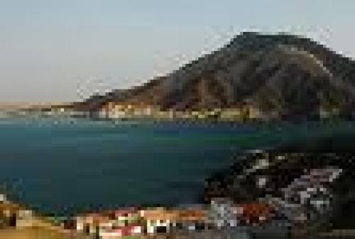 ALQUILO: CASAS, DPTOS.Y MINIDPTOS. AMOBLADOS EN PLAYA TORTUGAS - CASMA.