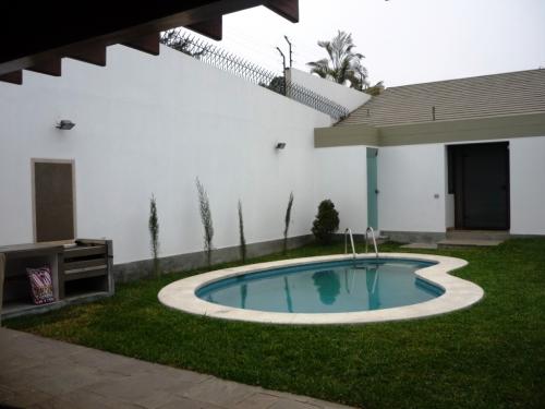 LINDA CASA  PORTADA DE PLANICIE