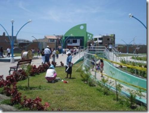 VENDO TERRENO 300M2 EN VILLA DEL INGENIERO - NUEVO CHIMBOTE