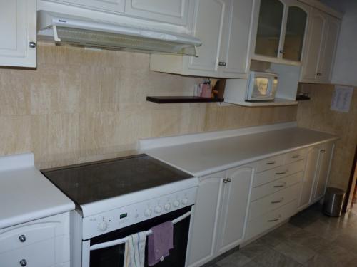 VENDO DEPARTAMENTO CUADRUPLEX (4 NIVELES) AV. ALVAREZ CALDERON (PARALELA A AV. PEZET) CON VISTA AL GOLF SAN ISIDRO EN 6TO. PISO EN EDIFICIO DE 9 PISOS